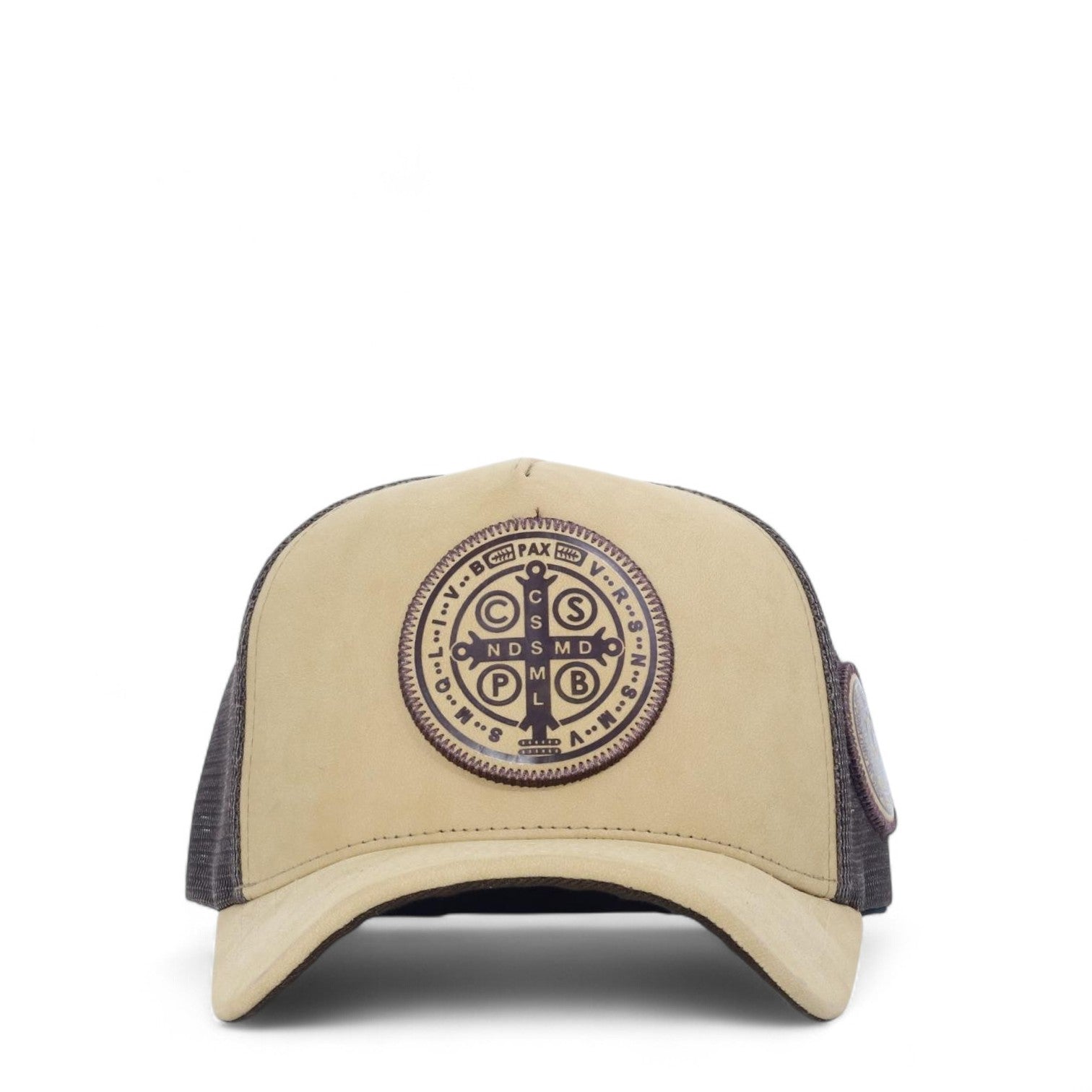 Boné Medalhão de São Bento Nobuck