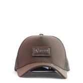 Boné Agro Farm Logo Metal Marrom